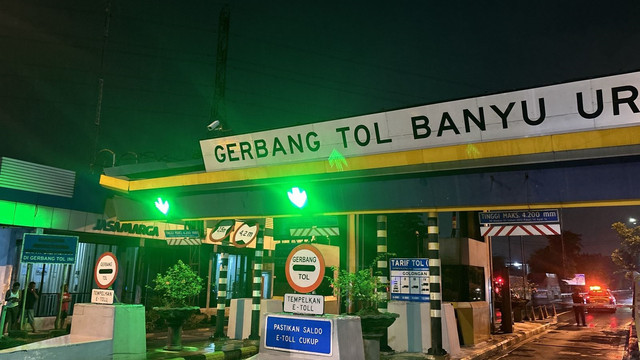 Gerbang Tol (GT) Banyu Urip, Ruas Tol Surabaya-Gempol, Kamis (6/11/2025). Foto: Dok. Istimewa