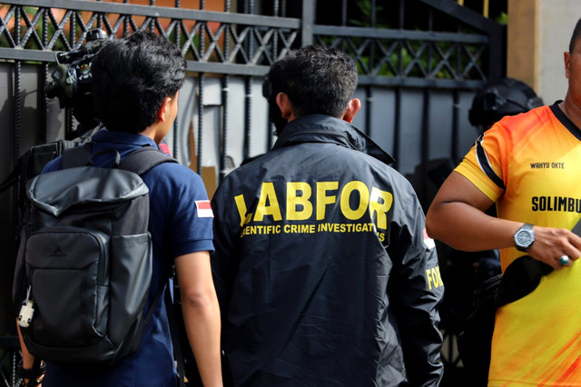 Suasana pasca-ledakan di SMAN 72 Jakarta. Foto: Iqbal Firdaus/kumparan