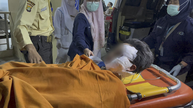 Korban yang akan melakukan CT Scan di Rumah Sakit Yarsi, Jakarta Timur, Jumat (7/11/2025). Foto: Rayyan Farhansyah/kumparan