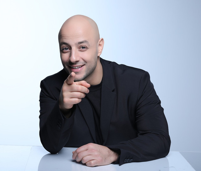 Penyanyi Maher Zain menghadiri jumpa pers sebelum konser di Setiabudi, Jakarta Selatan, Jumat (7/11/2025). Foto: Dok. Istimewa