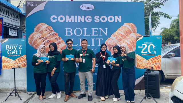 Launching menu terbaru Bolen Lilit dari Amanda Brownies. Foto: Alycia Tracy Nabila/Hi!Pontianak