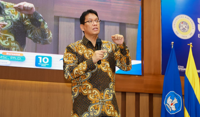 Menkeu Purbaya. Foto: Humas Unair
