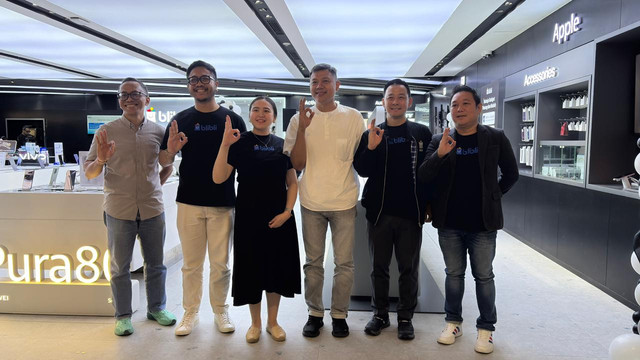 Peluncuran The New Apple Shop di Blibli Store Central Park, Jakarta Barat, Selasa (11/11). Foto: Habib Allbi Ferdian/kumparan