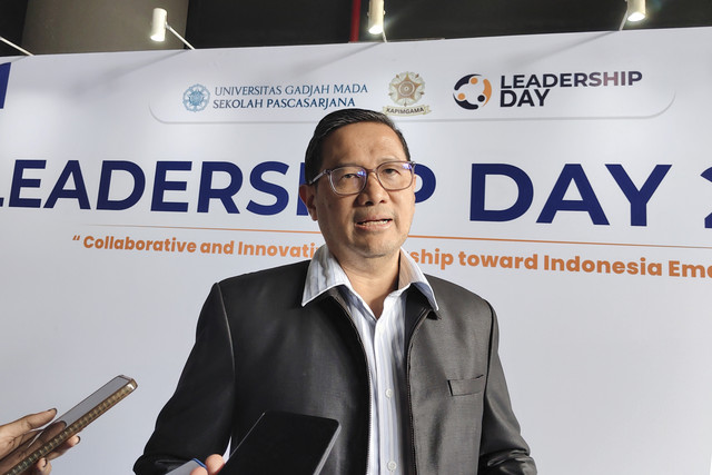 Staf Ahli Bidang Sosial Ekonomi dan Budaya Komdigi, Raden Wijaya Kusumawardhana, ditemui usai acara Leadership Day 2025 di GIK UGM, Selasa (11/11/2025). Foto: Arfiansyah Panji Purnandaru/kumparan