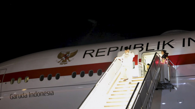 Presiden RI Prabowo Subianto tiba di di Australia. Foto: YouTube/Prabowo Subianto