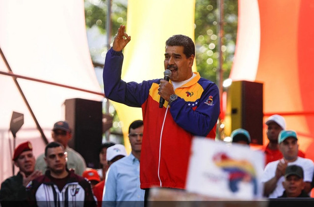 Presiden Venezuela, Nicolas Maduro, di hadapan pendukungnya (Sumber: Kumparan)