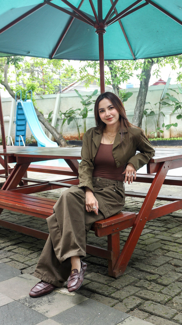 Mahalini saat berkunjung ke kantor kumparan di Jakarta, Rabu (12/11/2025). Foto: Syawal Febrian Darisman/kumparan