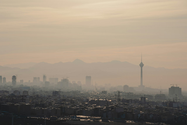 Ilustrasi ciri-ciri udara yang mengandung banyak polutan. Foto: Unsplash