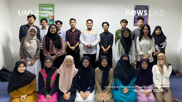 Himpunan Mahasiswa Fisika Universitas Ahmad Dahlan (UAD) Gelar Kegiatan Prokariska (Foto.Salsya)