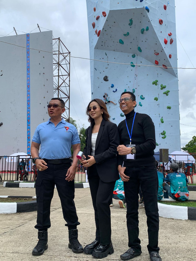 Mayang Lucyana dan Doddy Sudrajat. Foto: Dok. Istimewa