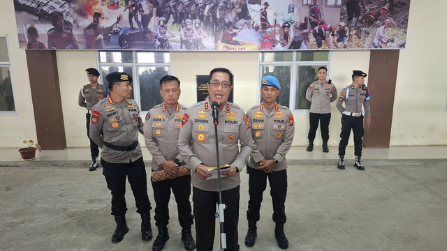 Kapolda Sulsel, Irjen Pol Djuhandhani Rahardjo Puro, Kamis (13/11/2025). Dok: kumparan