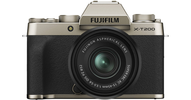 Kamera hybrid terbaik 2025, Fujifilm X-T200. Foto: Fujifilm
