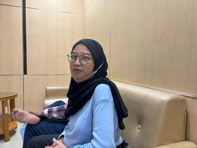 Rosidah (35), ibu hamil pengguna BPJS di RSAB Harapan Kita, Jakarta, Jumat (14/11).  Foto: Amira Nada/kumparan