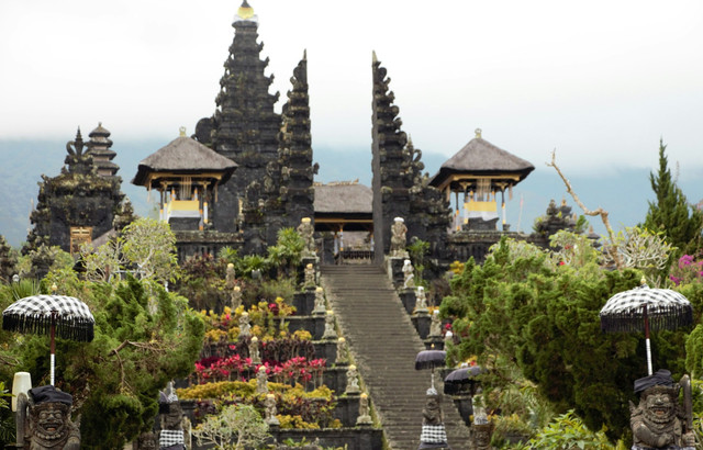 Ilustrasi pengaruh hindu dalam kesenian bali. Foto: Unslplash