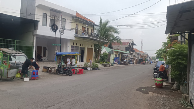 Suasana Jalan Kunti, Kecamatan Semampir, Kota Surabaya, Jumat (14/11/2025). Foto: Farusma Okta Verdian/kumparan