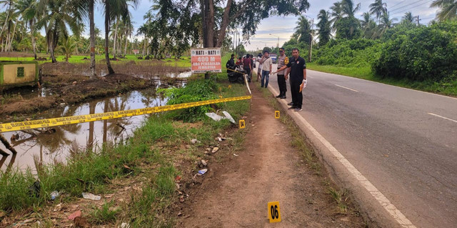 Polisi melakukan olah TKP penganiayaan di Mempawah. Foto: Dok. Polres Mempawah