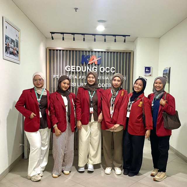Kunjungan Kuliah Lapangan di LRT Jabodebek