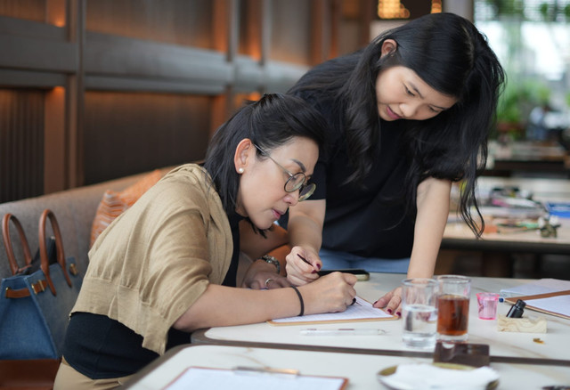 Olah Kreativitas di Akhir Pekan Lewat Workshop Modern Calligraphy