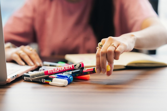 Ilustrasi Soal UAS PKN Kelas 10 Semester 1 Kurikulum Merdeka,Foto:Unsplash/Julio Lopez