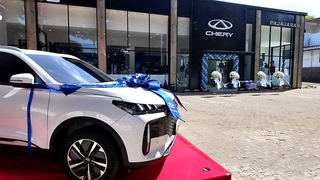 Peresmian Diler Chery Wonder Bogor, Senin (17/11/2025).
 Foto: Fitra Andrianto/kumparan