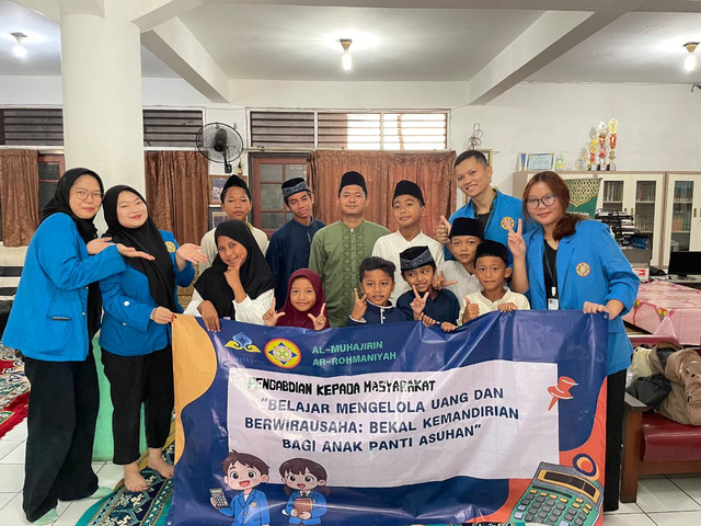 Edukasi Literasi Keuangan & Pengenalan Wirausaha Kreatif bagi Anak Panti Asuhan