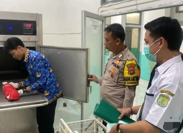 Bayi perempuan yang ditemukan di belakang ruko Sungai Lilin kini sudah meninggal dunia. Foto : Dok. Polres Muba