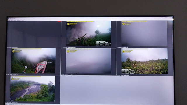 Visual CCTV Semeru tertutup kabut. Foto: Dok. Badan Geologi