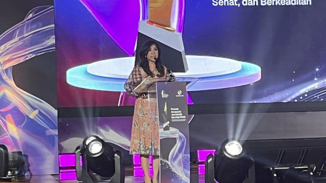 Menteri Komunikasi dan Digital Meutya Hafid saat acara Puncak Anugerah Jurnalistik di Gedung Sapta Pesona, Gambir, Jakarta Pusat, Rabu (19/11/2025). Foto: Nasywa Athifah/kumparan