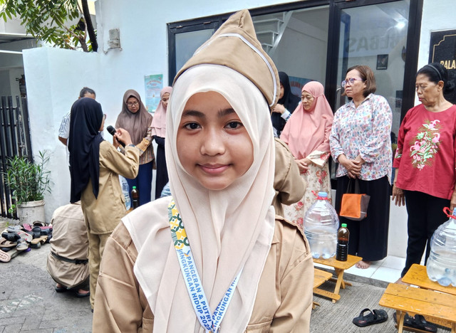 Naziya Putri Syafira Ariwibowo, siswi kelas 5 SD di Surabaya. Foto: Masruroh/Basra