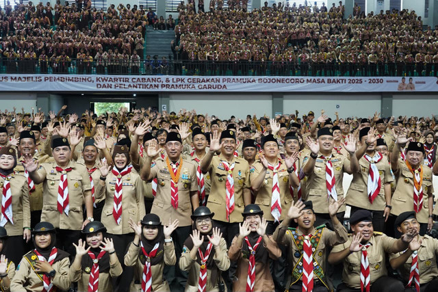 Bupati Bojonegoro resmi dilantik sebagai Ketua Mabincab, sementara Wakil Bupati Bojonegoro dikukuhkan sebagai Ketua Kwarcab. Aset: Istimewa