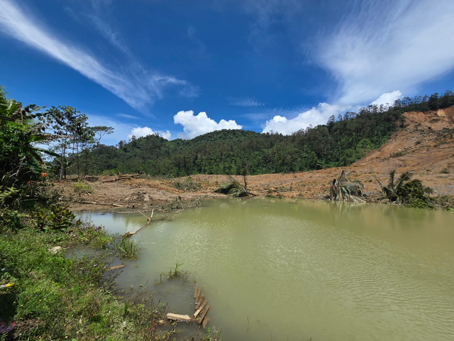 Bendung/kolam air kurang lebih seluas lapangan sepakbola dengan kedalaman 1.5 m di Desa Pandanarum. Dok: Istimewa