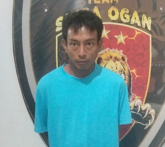 Pria bernama Riko Irawan yang menjadi pelaku pembunuhan guru PPPK di OKU. (ist)