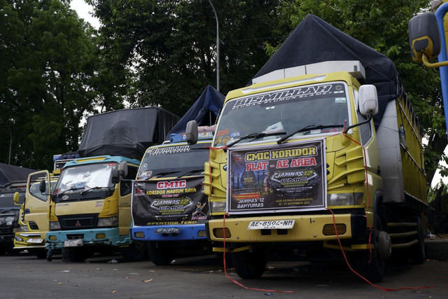 Warna-warni truk Fuso di Jambore Nasional Canter Mania Indonesia Community ke-12 di Purwokerto. Foto: Aditya Pratama Niagara/kumparan