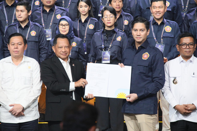 Mendagri Tito Karnavian di acara Pengukuhan dan Rakernas Pengurus Nasional Karang Taruna di Sutera Hall, Alam Sutera, Sabtu (22/11/2025). Foto: Dok. Kemendagri
