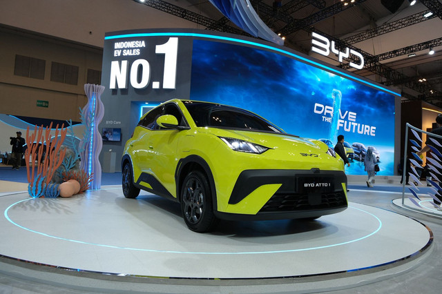 BYD Atto 1 di GJAW 2025. Foto: Syahrul Ghiffari/kumparan