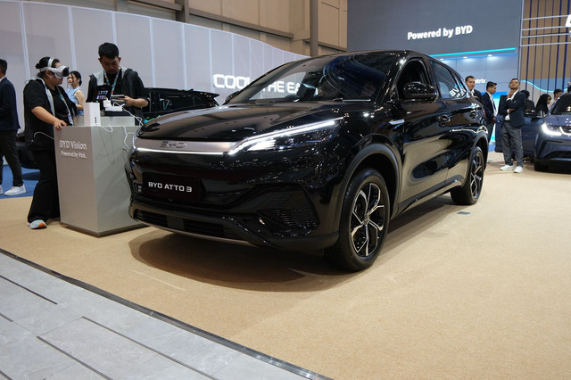 BYD Atto 3 di GJAW 2025. Foto: Syahrul Ghiffari/kumparan