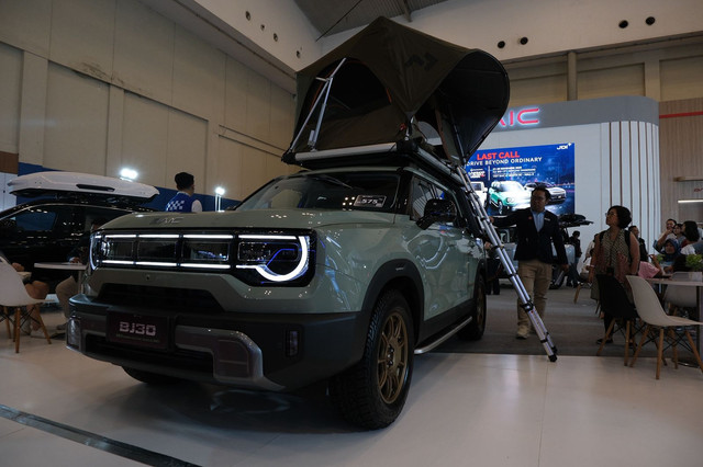 BAIC BJ30 Hybrid di GJAW 2025. Foto: Syahrul Ghiffari/kumparan