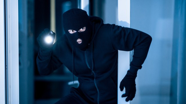 Ilustrasi pencurian. Foto: Shutterstock