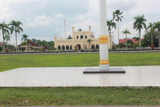 Istana Siak Asserayah Al-Hasyimiah di Riau. Foto: Shutterstock