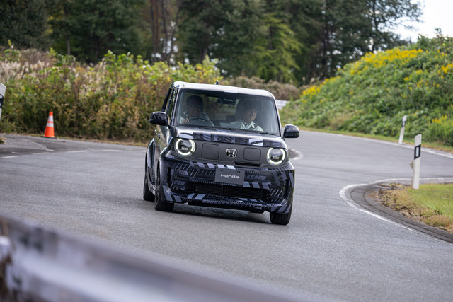 Test drive mobil listrik Honda Super One. Foto: dok. Honda