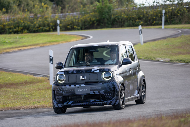 Test drive mobil listrik Honda Super One. Foto: dok. Honda