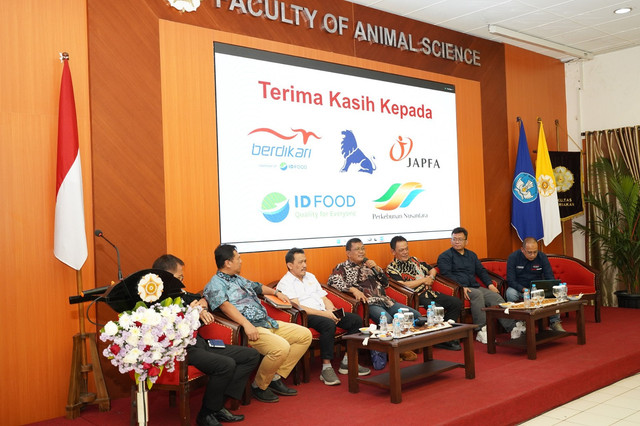 Suasana Sarasehan Peternakan Unggas bertema “Transformasi Peternakan Unggas Nasional: Optimalisasi Dana 20 Triliun Menuju Kemandirian Pangan” di Fakultas Peternakan UGM, Sabtu (22/11). Foto: Dok. UGM