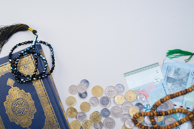 Ilustrasi wakaf. Foto: Hemin Xylan/Shutterstock