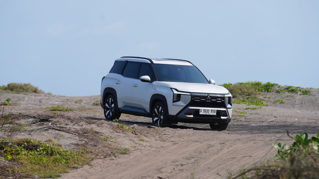 Perjalanan Eco Journey Jakarta-Yogyakarta bersama Mitsubishi Destinator. Foto: kumparan