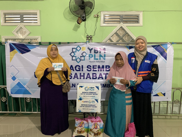 DT Peduli dan YBM PLN UPT Palembang Berbagi Kebahagiaan Bersama Sahabat Tunanetra (Sumber : DT Peduli)