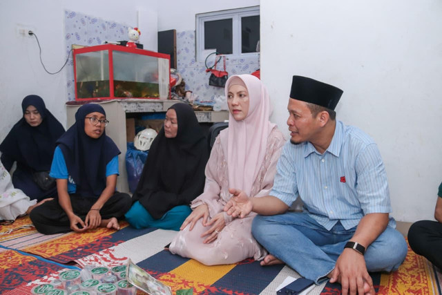Wali Kota Pekanbaru, Agung Nugroho, mengunjungi rumah orang tua MAR. Dok: Ist