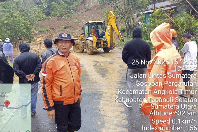 Banjir yang melanda Kabupaten Tapanuli Tengah, Provinsi Sumatra Utara, Selasa (25/11/2025). Foto: Dok. BPBD Tapanuli Tengah