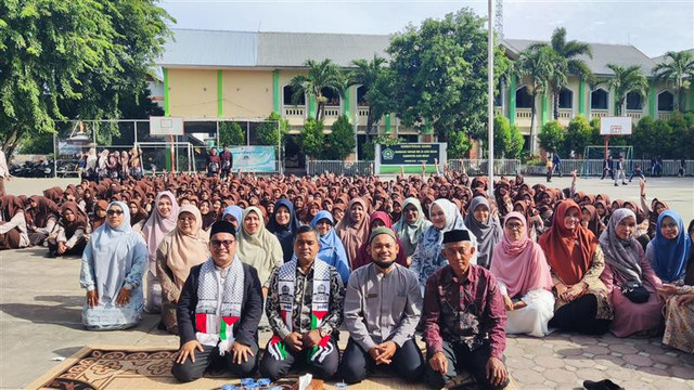 MAN 4 Aceh Besar kerja sama dengan DT Peduli Gelar Kajian Peduli Palestina (Sumber : DT Peduli)