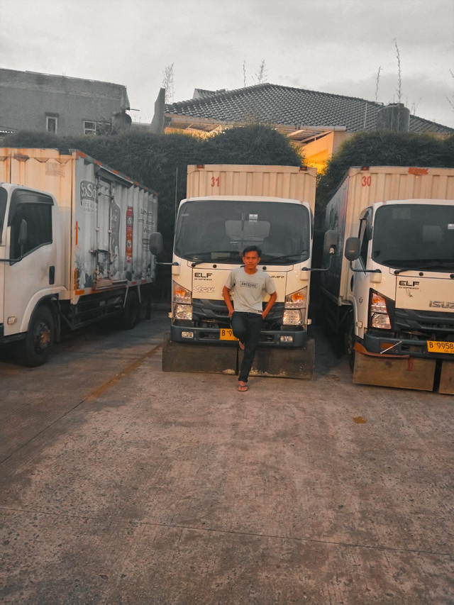 Supir truk yang jarang pulang buat mencari nafka, Rabu 26 November 2025, 19:25pm, dok:Rio wijaya