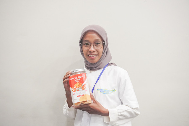 Nasabah PNM, Imroatus Sofiyah berhasil menjadi juara program Mekaarpreneur 2025 tingkat Jawa Timur. Foto: Dok. PNM